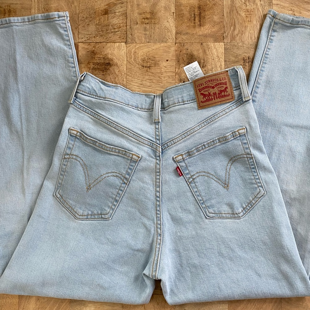 Levi's Light Blue Ankle Crop Jeans